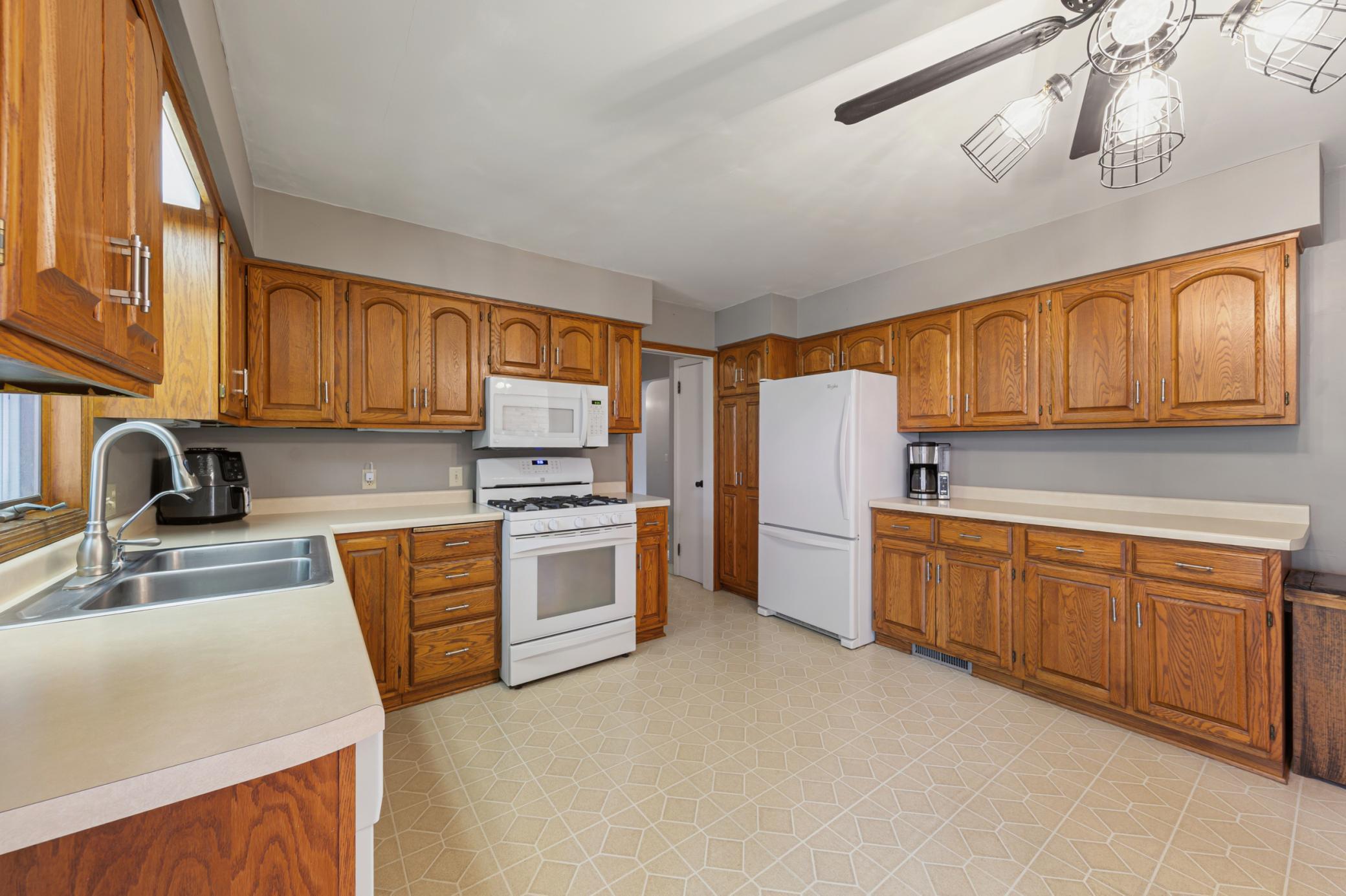 116 Ridgely Road Mankato, MN 56001 - Photo 20 of 52 Gallery Image 20