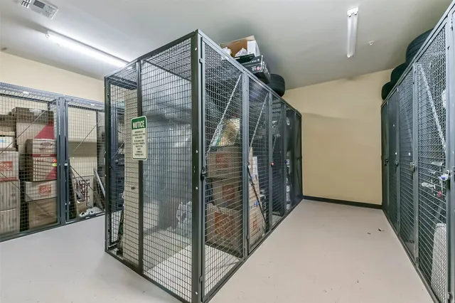 $235,000 | 300 St Joseph Parkway, Unit 103, Houston, TX 77002