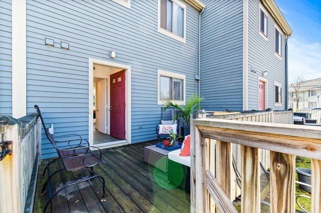 91 Governor Winthrop Road, Unit 91 Somerville, MA 02145 - Photo 18 of 22 Gallery Image 18