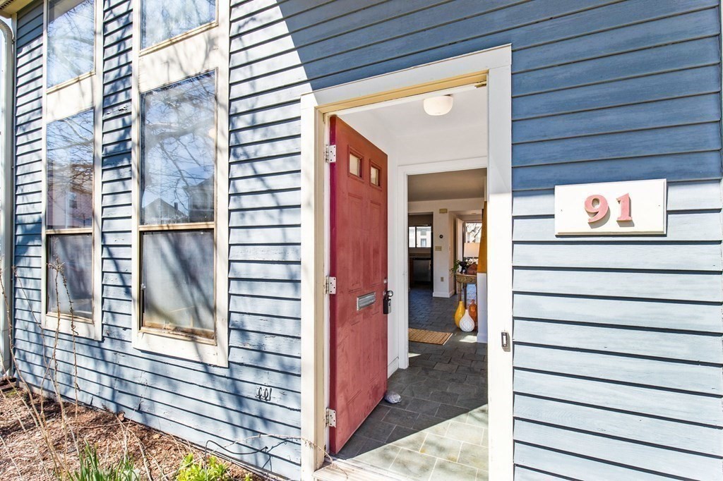 91 Governor Winthrop Road, Unit 91 Somerville, MA 02145 - Photo 19 of 22 Gallery Image 19