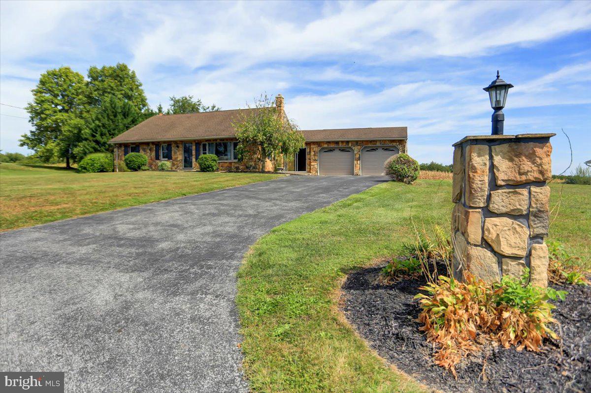 4666 Coontown Road Chambersburg, PA 17202 - Photo 2 of 37 Gallery Image 2