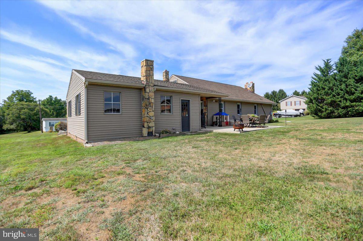 4666 Coontown Road Chambersburg, PA 17202 - Photo 3 of 37 Gallery Image 3