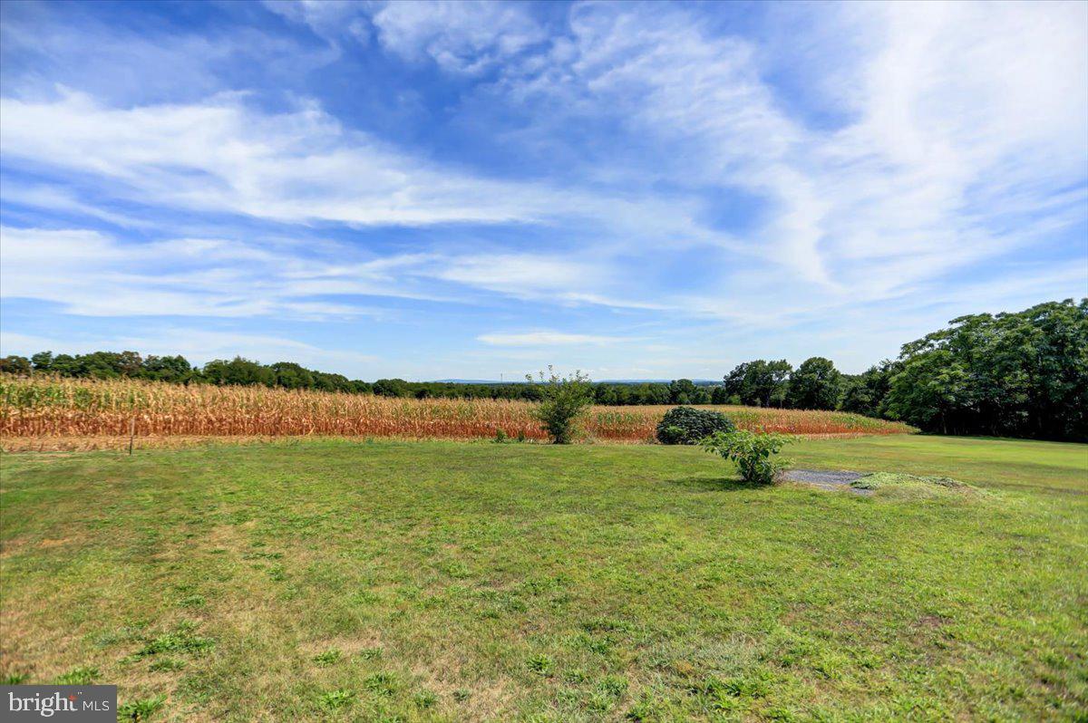 4666 Coontown Road Chambersburg, PA 17202 - Photo 8 of 37 Gallery Image 8