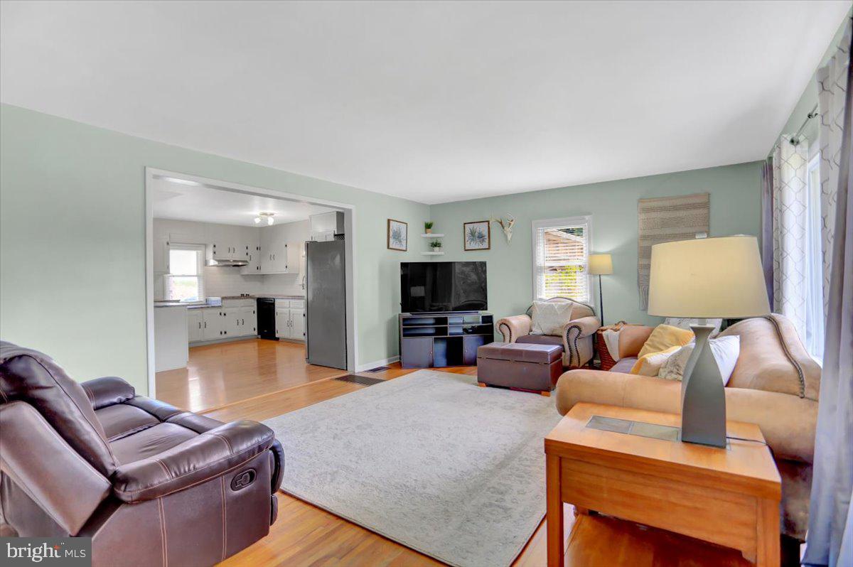 4666 Coontown Road Chambersburg, PA 17202 - Photo 10 of 37 Gallery Image 10