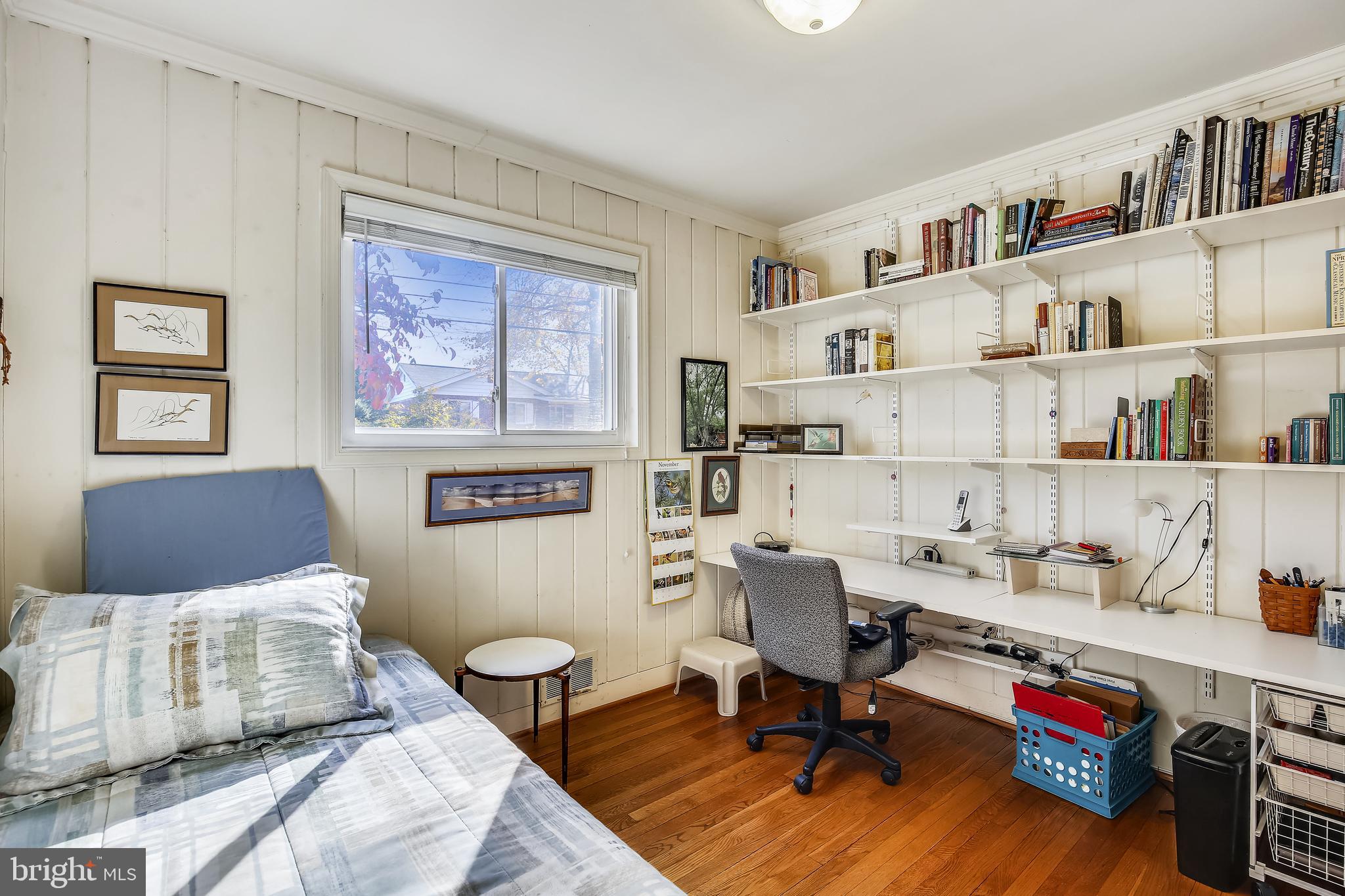 180 Fleetwood Terrace Silver Spring, MD 20910 - Photo 16 of 28 Bedroom