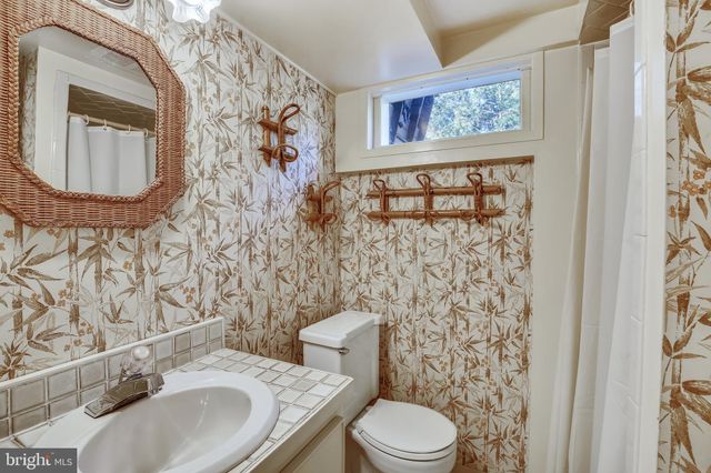 $609,828 | 180 Fleetwood Terrace, Silver Spring, MD 20910