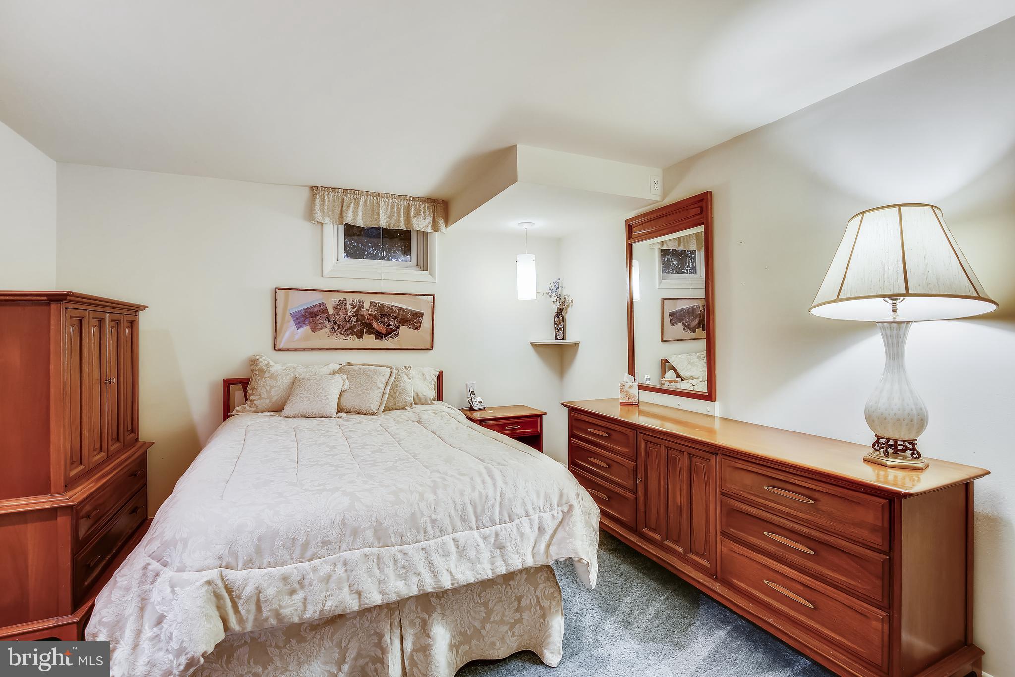 180 Fleetwood Terrace Silver Spring, MD 20910 - Photo 21 of 28 Lower Level Den 2