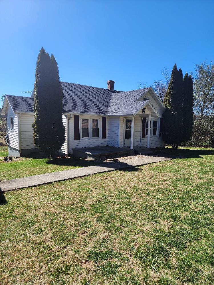 332 Fairview Road Galax, VA 24333 - Photo 42 of 47 Gallery Image 42