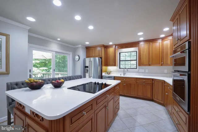 $1,076,000 | 553 Choptank Cove Court, Annapolis, MD 21401