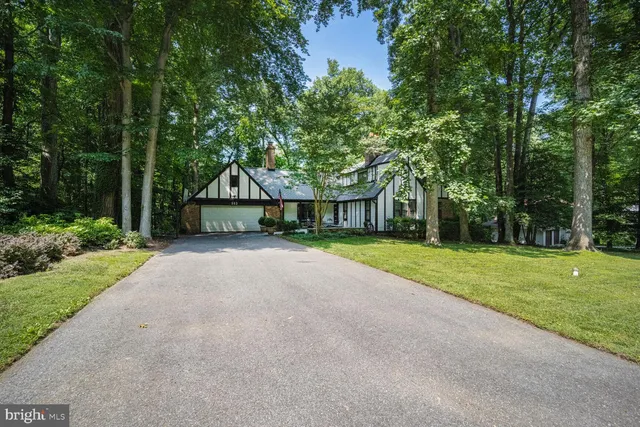 $1,076,000 | 553 Choptank Cove Court, Annapolis, MD 21401