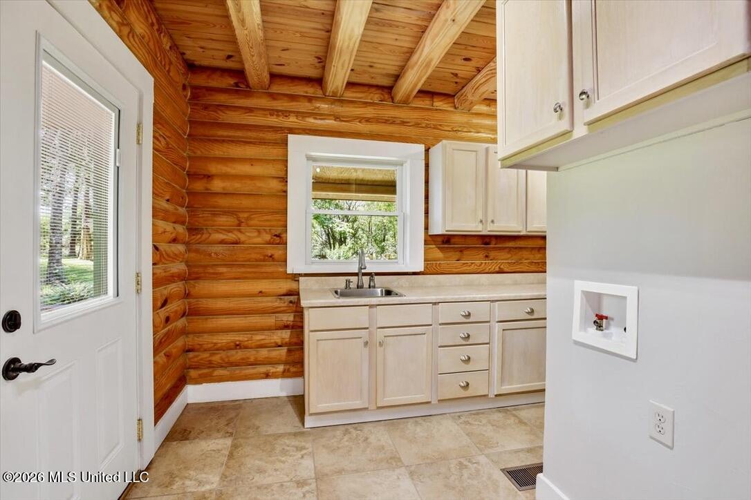 1090 Cedar Hill Road Madison, MS 39110 - Photo 21 of 40 4FB4C8C1-F132-4009-ADDF-732C77F4698E_1_1