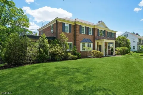 $1,649,000 | 116 Wyoming Avenue, Maplewood, NJ 07040