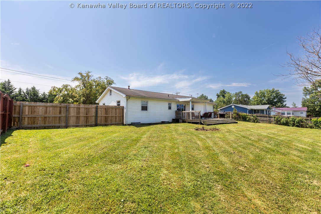 2022 Mount Vernon Road Hurricane, WV 25526 - Photo 32 of 34 Gallery Image 32