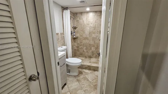 $319,900 | 1631 Northeast 114th Street, Unit 109, Miami, FL 33181