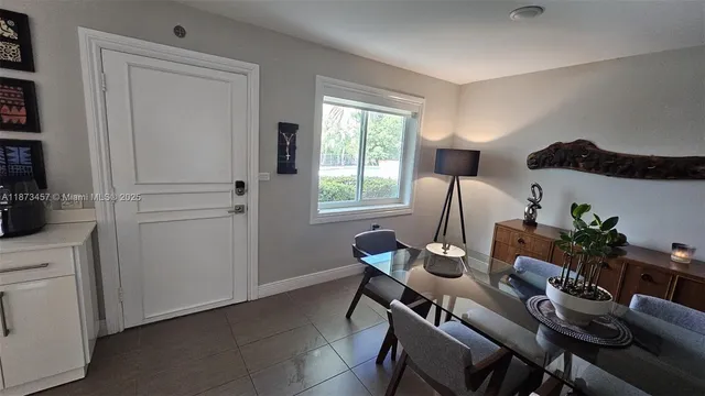 $319,900 | 1631 Northeast 114th Street, Unit 109, Miami, FL 33181