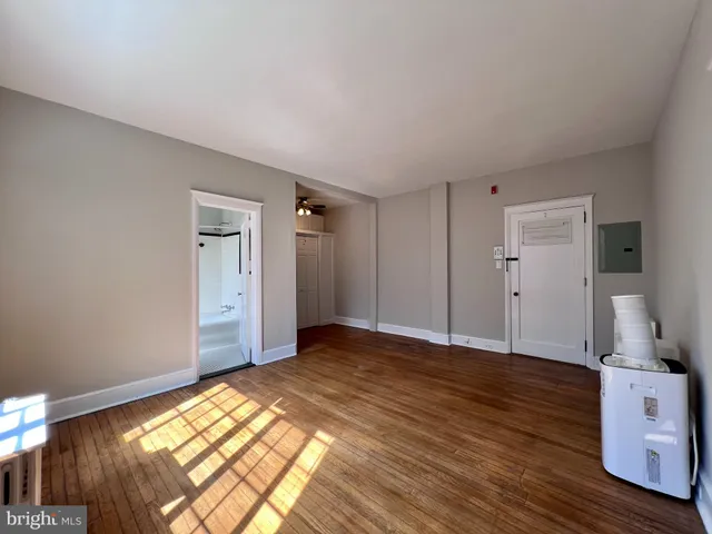 $1,150 | 1305 North Broom Street, Unit 413, Wilmington, DE 19806