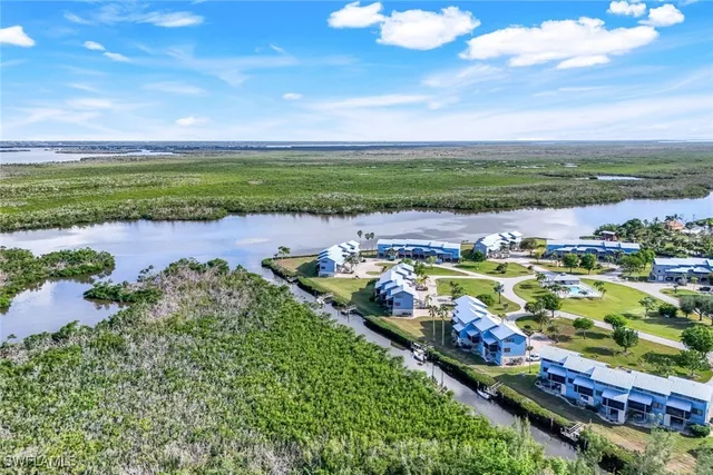 $250,000 | 5271 Blue Crab Circle, Unit 5, Bokeelia, FL 33922