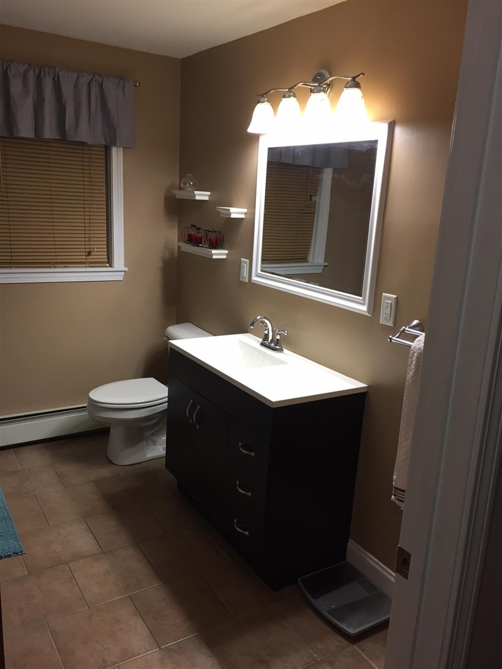4 Tiger Tail Circle, Unit R Derry, NH 03038 - Photo 11 of 12