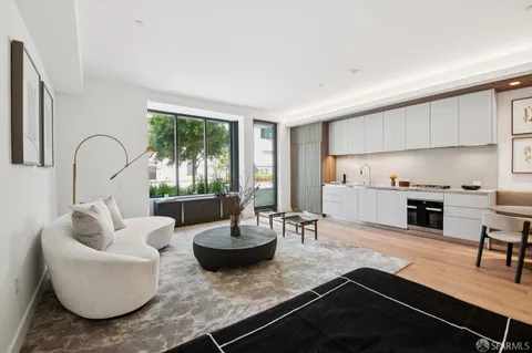 $598,000 | 1 Bristol Court, Unit 202, San Francisco, CA 94130