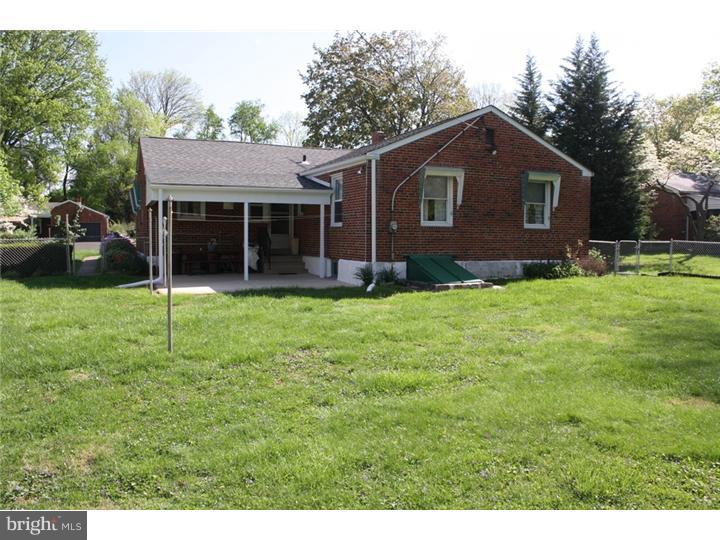 1018 Edann Road Oreland, PA 19075 - Photo 3 of 19 Exterior Back