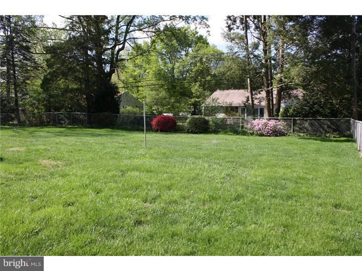 1018 Edann Road Oreland, PA 19075 - Photo 5 of 19 Back Yard