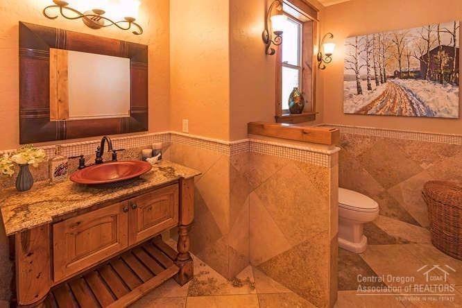 144 Sunstone Loop Bend, OR 97707 - Photo 17 of 25 Gallery Image 17