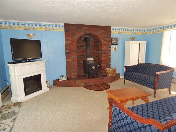 13 Longhill Road Franklin, MA 02038 - Photo 15 of 29 Gallery Image 15