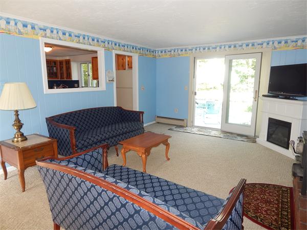 13 Longhill Road Franklin, MA 02038 - Photo 17 of 29 Gallery Image 17