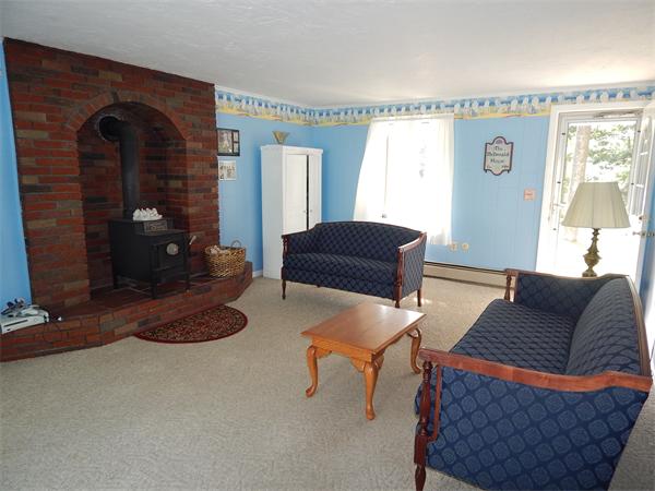 13 Longhill Road Franklin, MA 02038 - Photo 19 of 29 Gallery Image 19