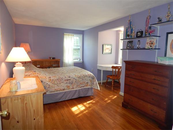 13 Longhill Road Franklin, MA 02038 - Photo 22 of 29 Gallery Image 22