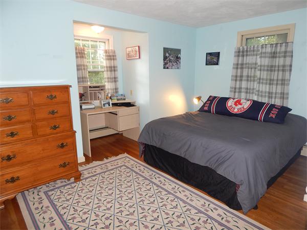 13 Longhill Road Franklin, MA 02038 - Photo 27 of 29 Gallery Image 27