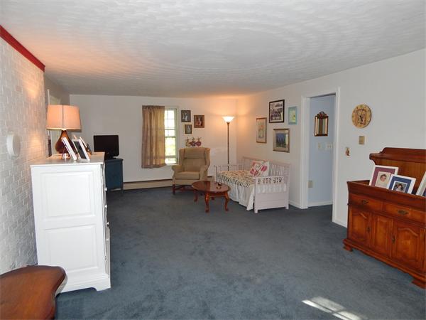 13 Longhill Road Franklin, MA 02038 - Photo 8 of 29 Gallery Image 8