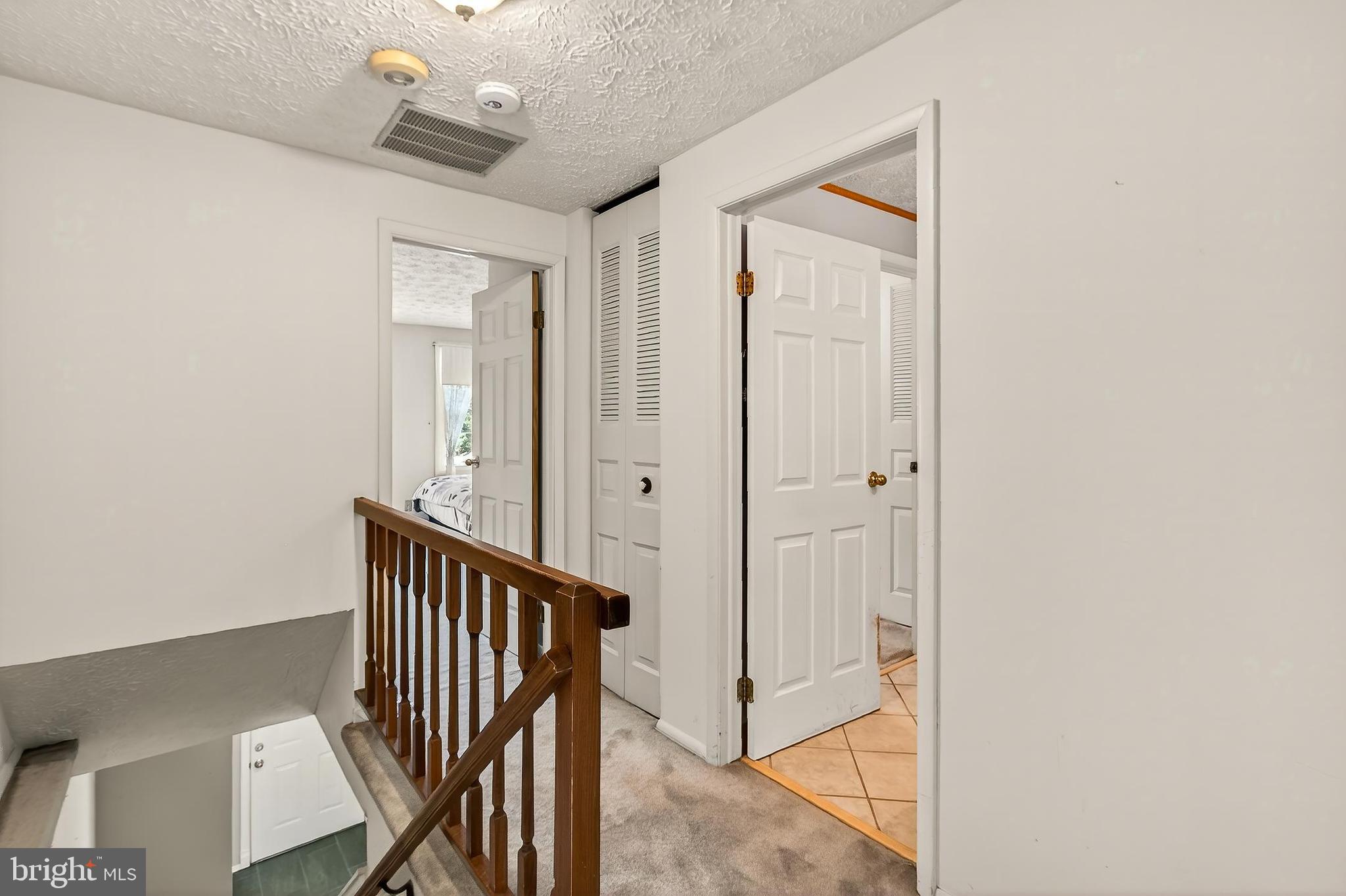 8353 Bark Tree Court Springfield, VA 22153 - Photo 18 of 32 Upper Hall