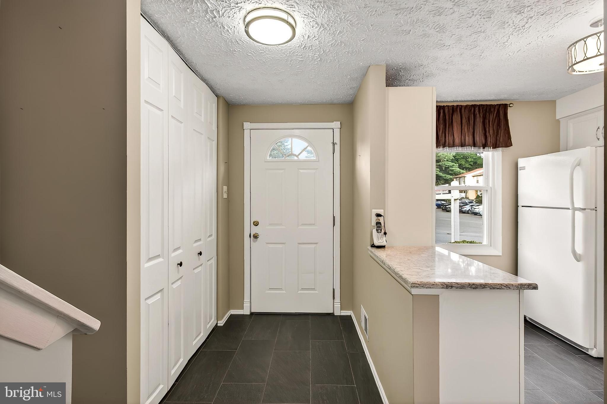 8353 Bark Tree Court Springfield, VA 22153 - Photo 2 of 32 Entry Hall