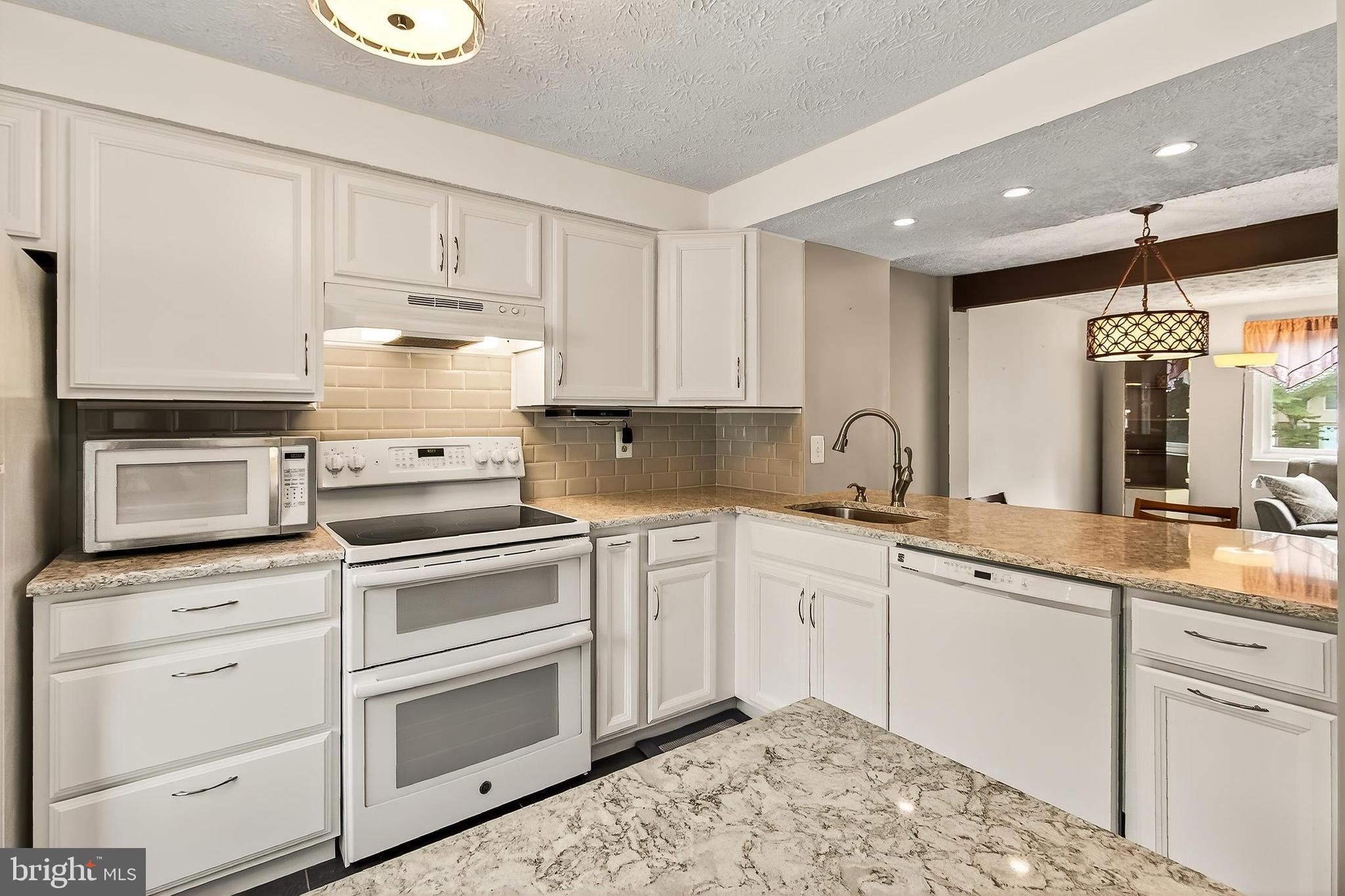 8353 Bark Tree Court Springfield, VA 22153 - Photo 3 of 32 Updated Kitchen