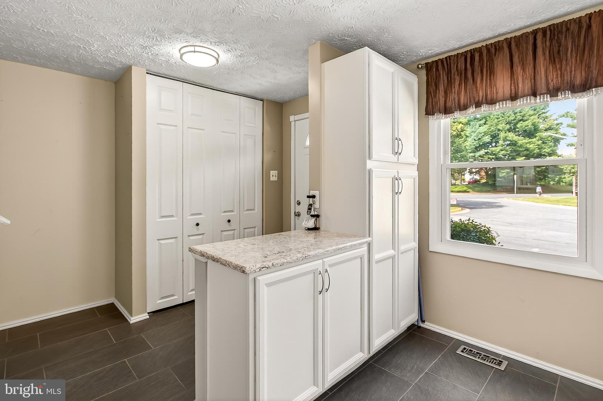 8353 Bark Tree Court Springfield, VA 22153 - Photo 5 of 32 Updated Kitchen