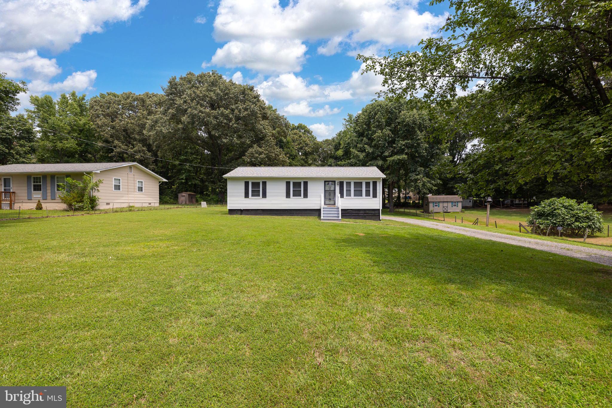 1429 Forest Ridge Drive King George, VA 22485 - Photo 2 of 19 Gallery Image 2
