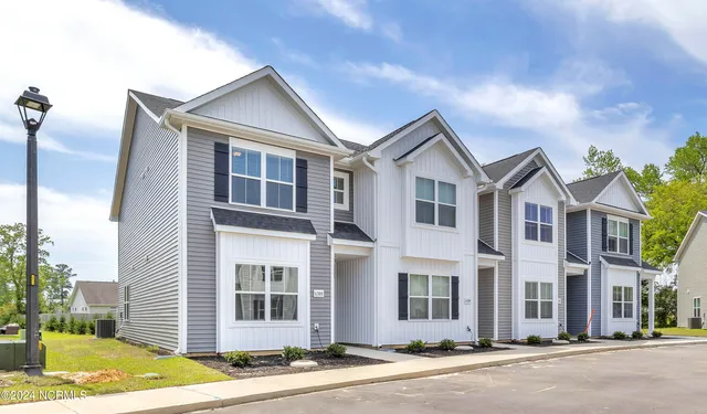 $1,875 | 7028 Crew Drive, Leland, NC 28451