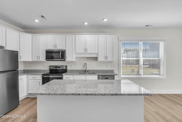 $1,875 | 7028 Crew Drive, Leland, NC 28451