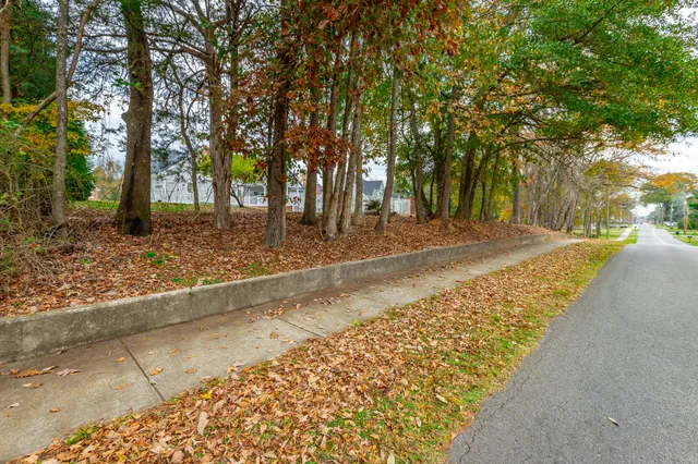 $600,000 | 232 East Tennant Circle, Chickamauga, GA 30707