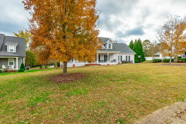 $600,000 | 232 East Tennant Circle, Chickamauga, GA 30707