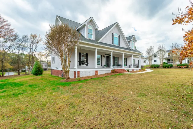 $600,000 | 232 East Tennant Circle, Chickamauga, GA 30707