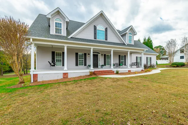 $600,000 | 232 East Tennant Circle, Chickamauga, GA 30707