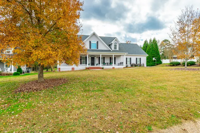 $600,000 | 232 East Tennant Circle, Chickamauga, GA 30707