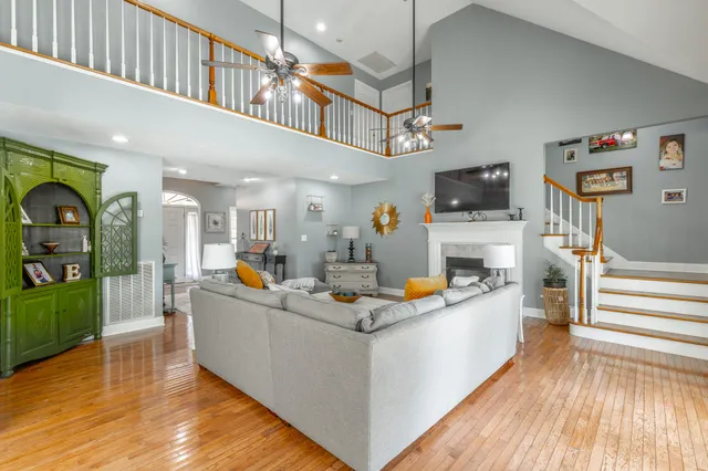 $600,000 | 232 East Tennant Circle, Chickamauga, GA 30707