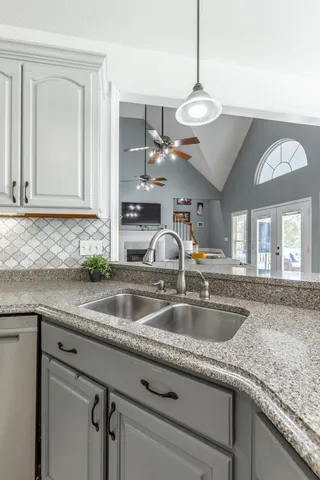 $600,000 | 232 East Tennant Circle, Chickamauga, GA 30707