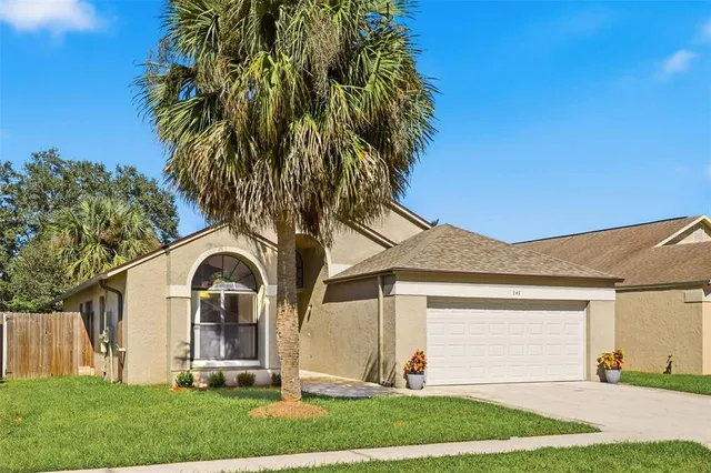 $400,000 | 245 Lakebreeze Circle, Lake Mary, FL 32746