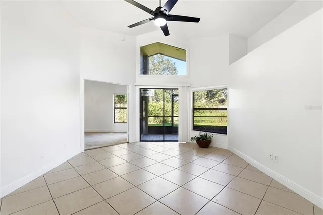 $400,000 | 245 Lakebreeze Circle, Lake Mary, FL 32746