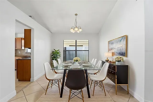 $400,000 | 245 Lakebreeze Circle, Lake Mary, FL 32746