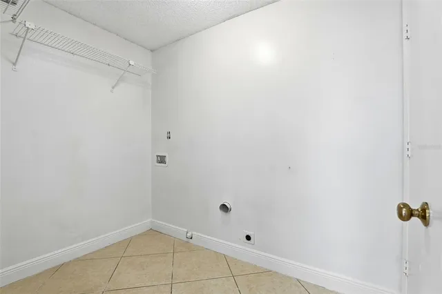 $400,000 | 245 Lakebreeze Circle, Lake Mary, FL 32746